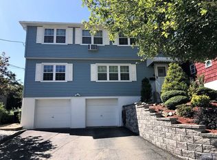 426 Kipp Ave, Hasbrouck Heights, NJ 07604