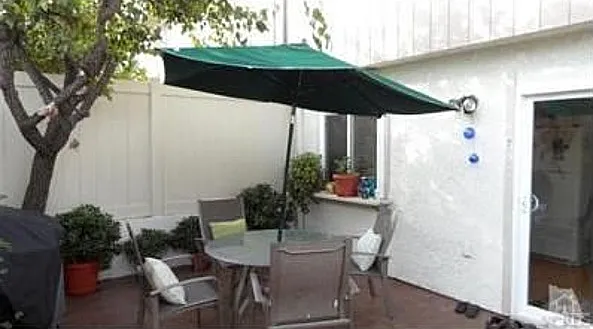 255 Green Moor Pl — Photo 3