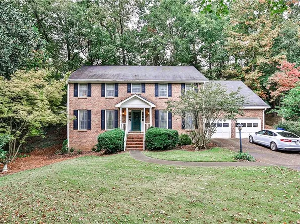 1340 Cambridge Ct NE, Atlanta, GA 30319