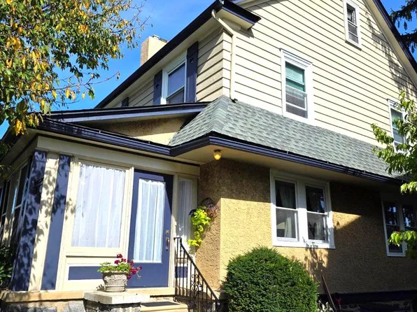 21 W Hillcrest Ave, Havertown, PA 19083