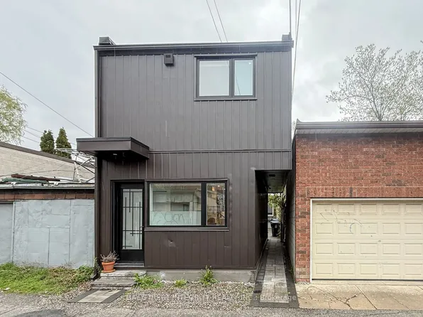 598 Crawford St, Toronto, ON M6G 3K2