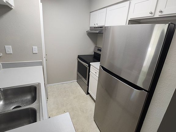 4th image of 8653 Fancy Finch Dr Unit 201