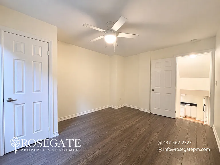 5 Ashdale Ct #1 — Photo 6
