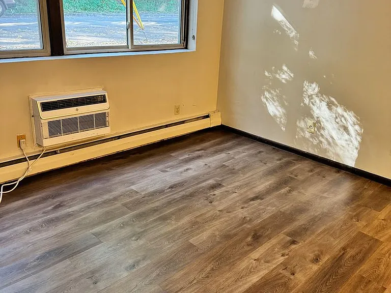 3720 West 32nd Street — Photo 22