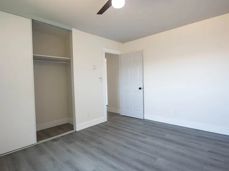 1642 C Avenue — Photo 6