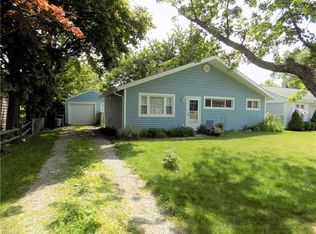 303 Aldrich Rd, Vermilion, OH 44089