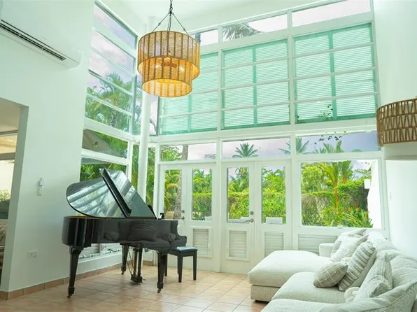39 Villas Del Golf Este #39, Dorado, PR 00646