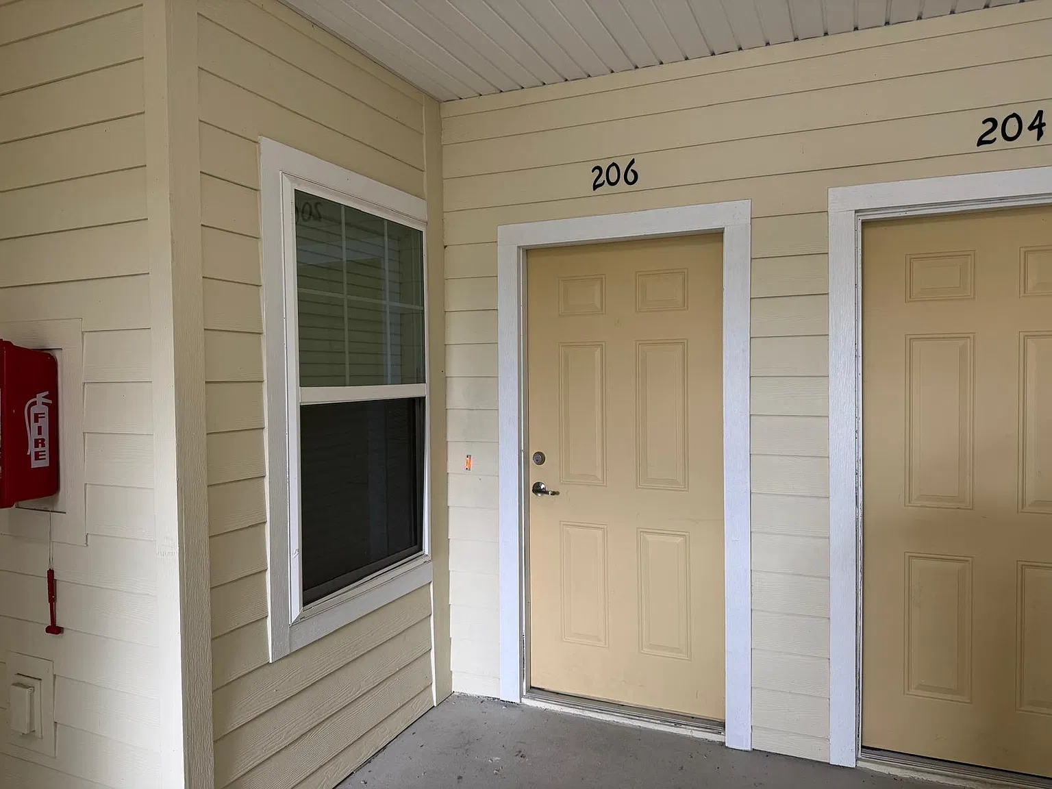 2 bed, 1101 sqft, $1,425 — Photo 1