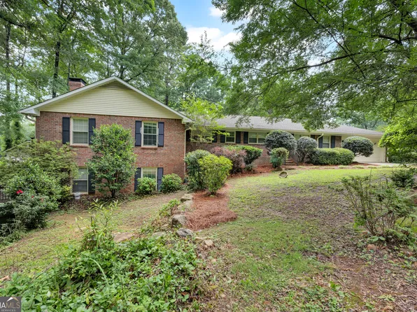 250 Country Lane Rd, Fayetteville, GA 30214