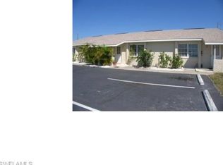 303 SW 3rd Pl APT 101, Cape Coral, FL 33991