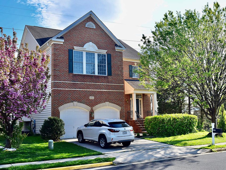 1st image of 13898 Rembrandt Way