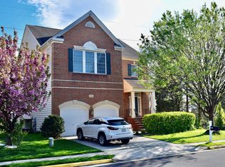13898 Rembrandt Way, Chantilly, VA 20151