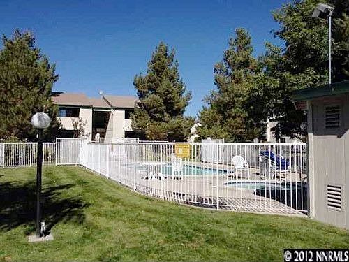 1st image of 2475 Sycamore Glen Dr