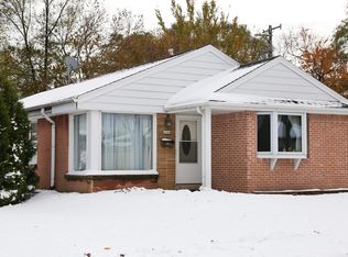 2944 S 57th St, Milwaukee, WI 53219