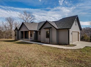 208 Danalia Drive, Marshfield, MO 65706