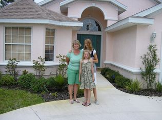 16 Roxanne Ln, Palm Coast, FL 32164