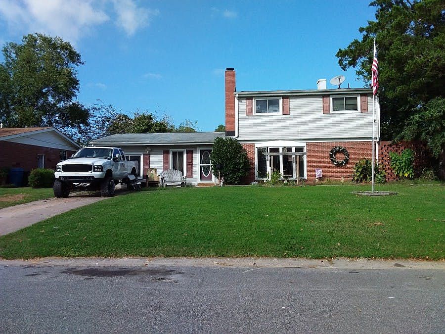 1st image of 3712 Mantle Ln