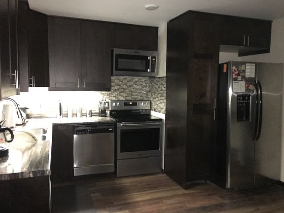 2nd image of 926 Algonquin Ave