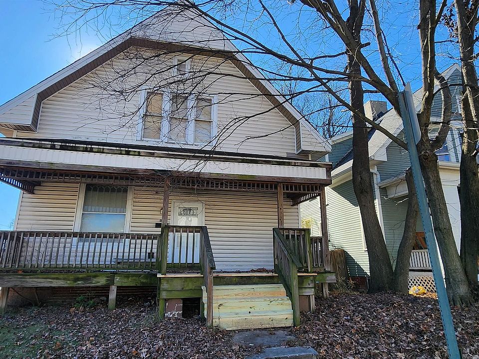 1st image of 971 E Blackford Ave
