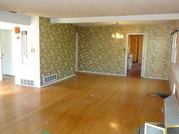 4th image of 1277 7th Ave