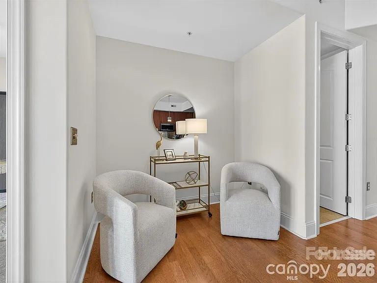 4620 Piedmont Row Dr #408 — Photo 14