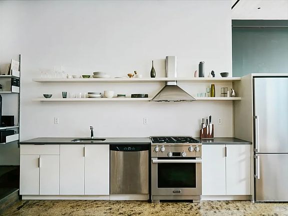 3rd image of 240 Wythe Ave Unit 202