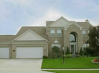 573 E Columbine Ln, Westfield, IN 46074