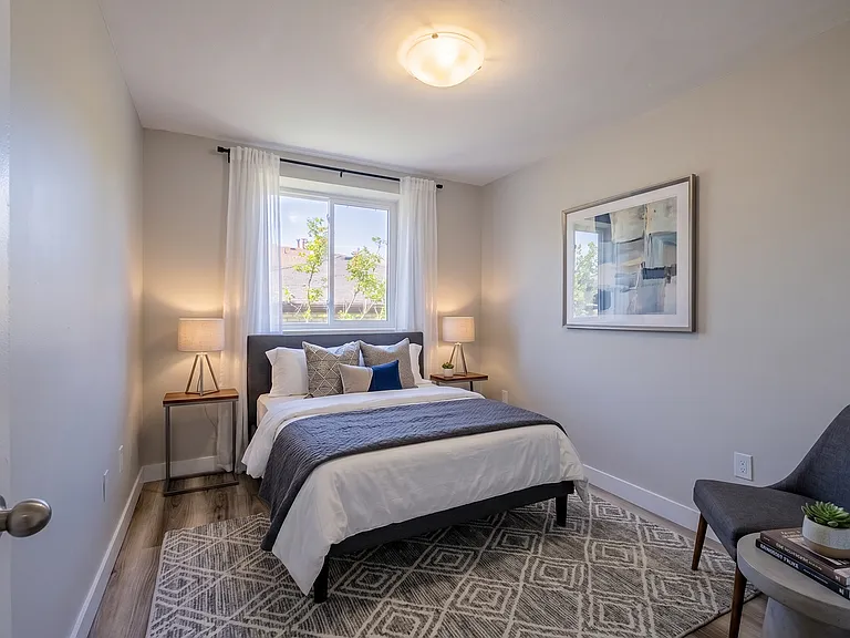 17 Cloverdale Ave #3 — Photo 6