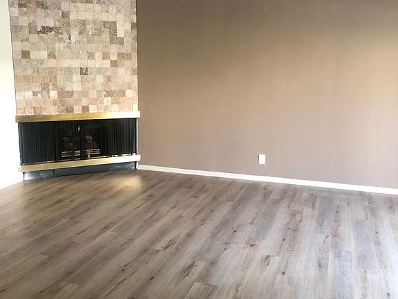5th image of 821 Arcadia Ave #1