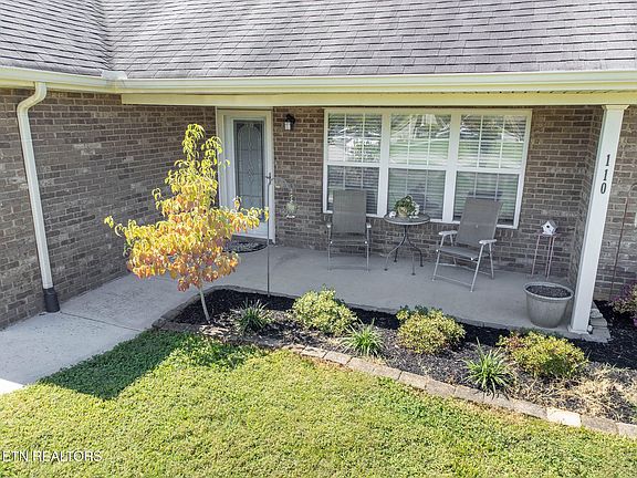 5th image of 110 S Wingate Dr