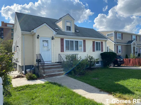 41 Winthrop Pkwy #B, Revere, MA 02151