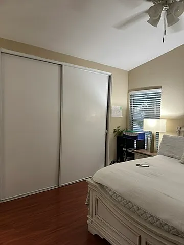 4800 Bayside Way — Photo 10