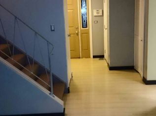 513 Julie Rd, Bolingbrook, IL 60440