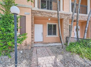 11278 SW 230th Ter, Miami, FL 33170