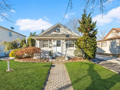 202 Juanita Avenue, Freeport, NY, 11520