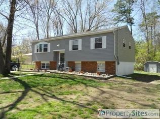 827 Willow Ln, Williamstown, NJ 08094
