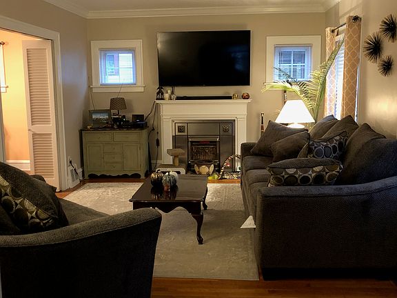 3rd image of 17014 Pearldale Ave