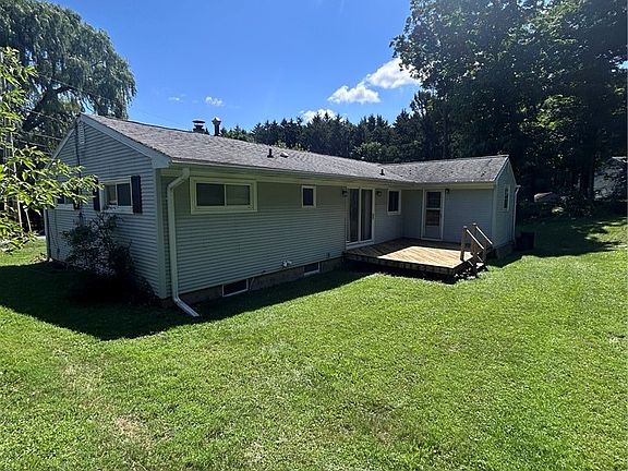 4th image of 103 Mitchell Ave