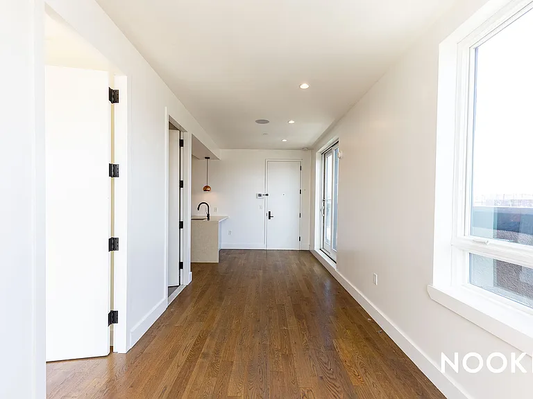 164 Central Ave #4 — Photo 7