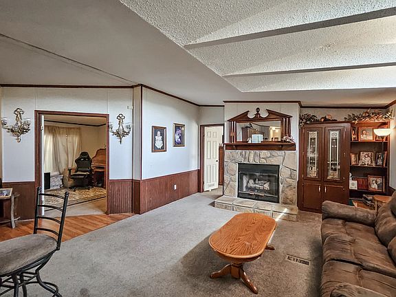 5th image of 2600 County Road 55