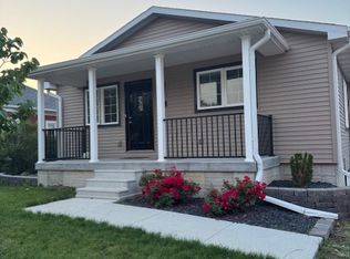 314 5th St #A, Milford, NE 68405