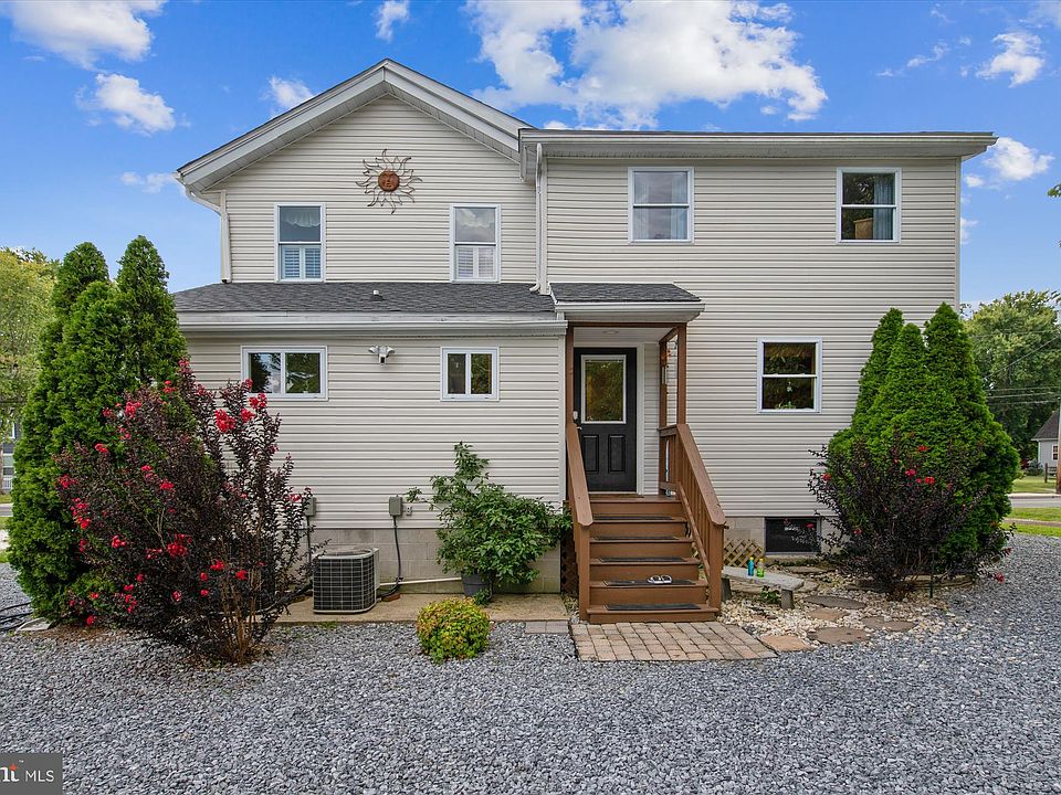 317 Bay St, Berlin, MD 21811 Zillow