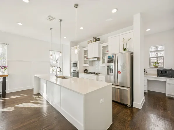 3002 Zenia Dr, Dallas, TX 75204