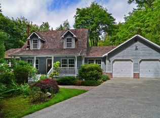 2262 NE Jacobson Rd, Poulsbo, WA 98370