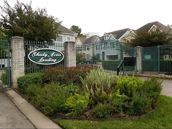 2658 Shady Acres Lndg, Houston, TX 77008