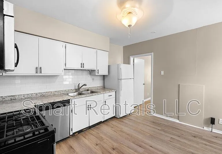 3619 Commonwealth Ave #1F — Photo 7