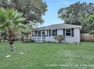 830 Gardenia Ln, Jacksonville, FL 32208