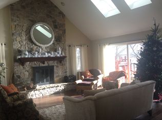 10927 Brigantine Dr, Indianapolis, IN