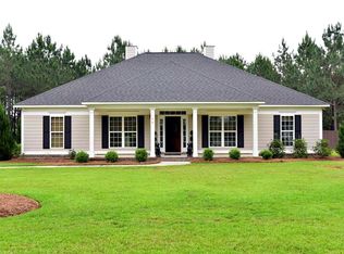 149 Brittany Lakes Dr, Leesburg, GA 31763