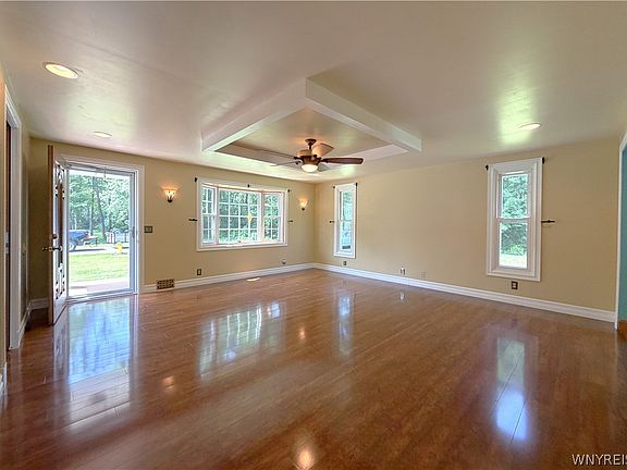 2nd image of 4238 Loran Ave